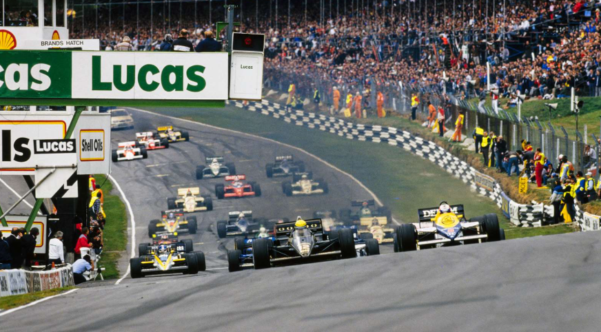 formula2 in a race at Brands Hatch